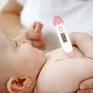 Kit Para Niña Rosado Higiene Manicure Cuidado Bebé Recién Nacido X11 Piezas Con Lima Eléctrica