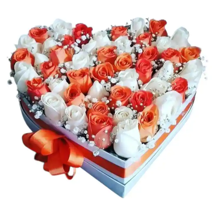 Flores, Rosas En Caja Corazon