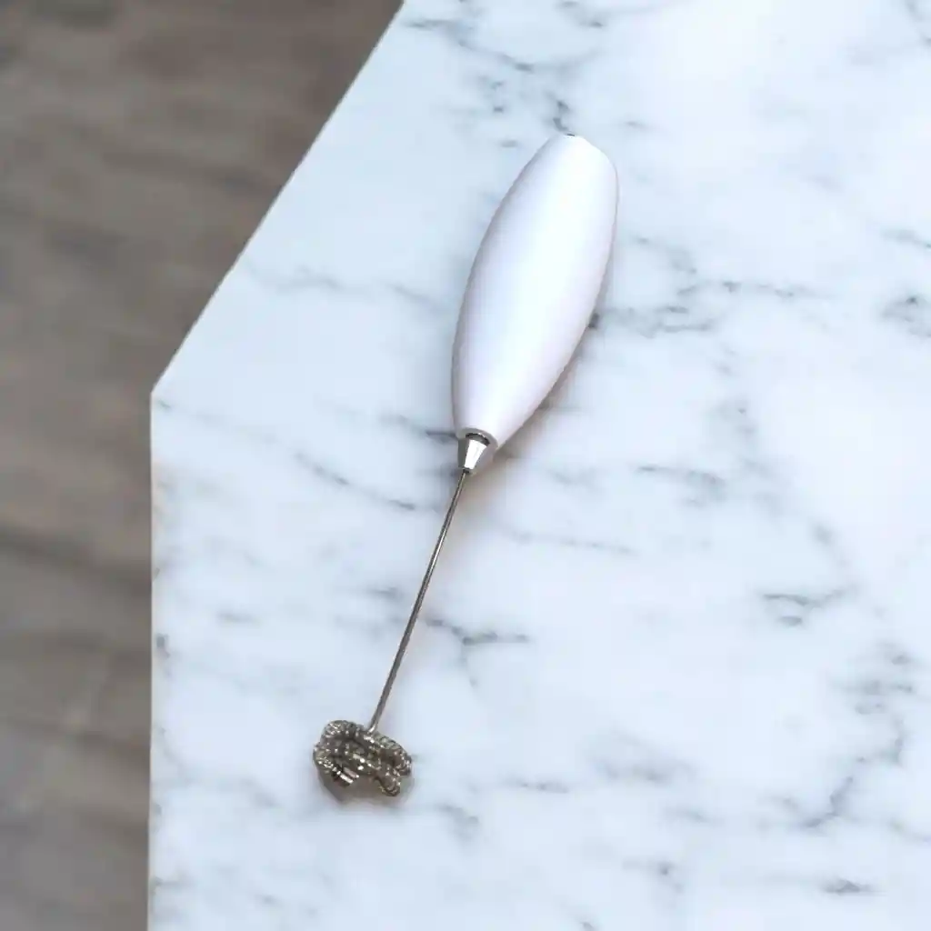 Espumador Batidor De Leche De Pila Portátil