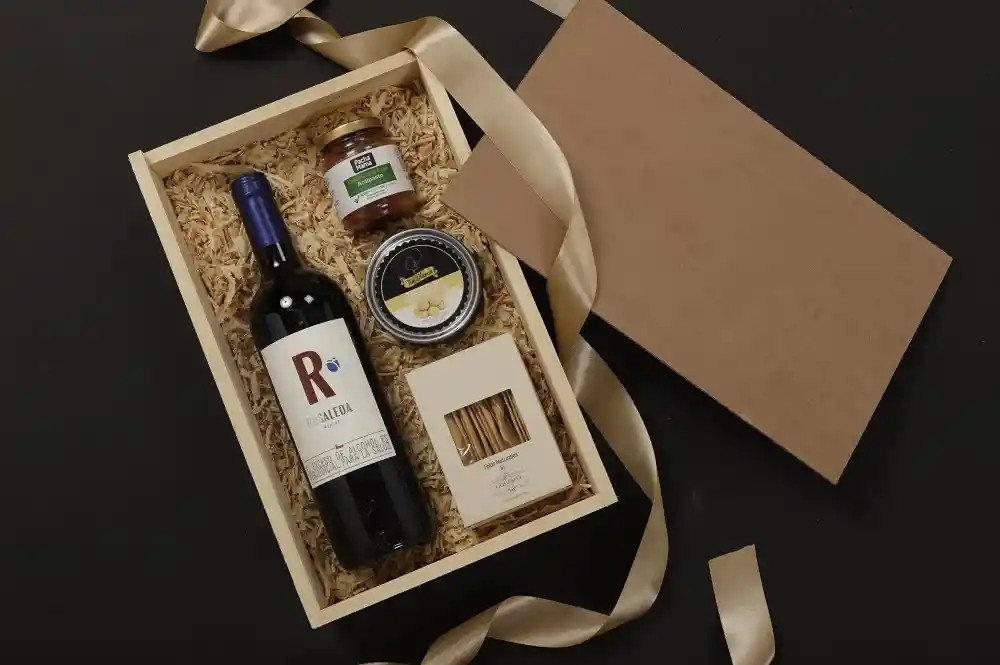 Ancheta Delicatessen (regalo - Vino)