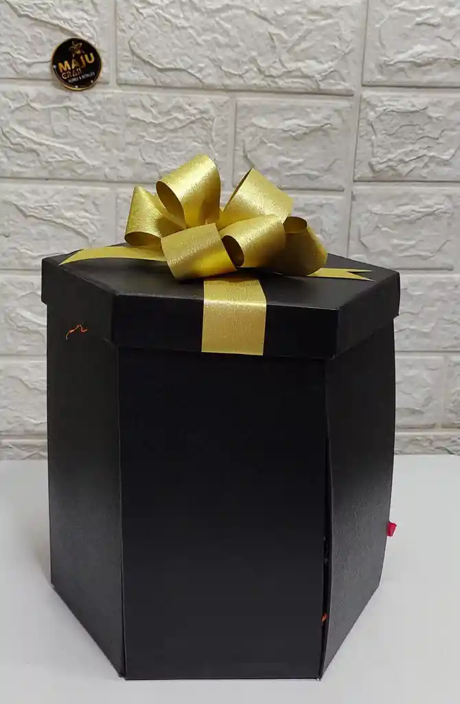 Caja Sorpresa Unisex Con Dulces Y Mug