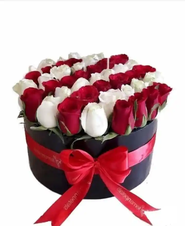Caja De Rosas Chocolates Ferrero