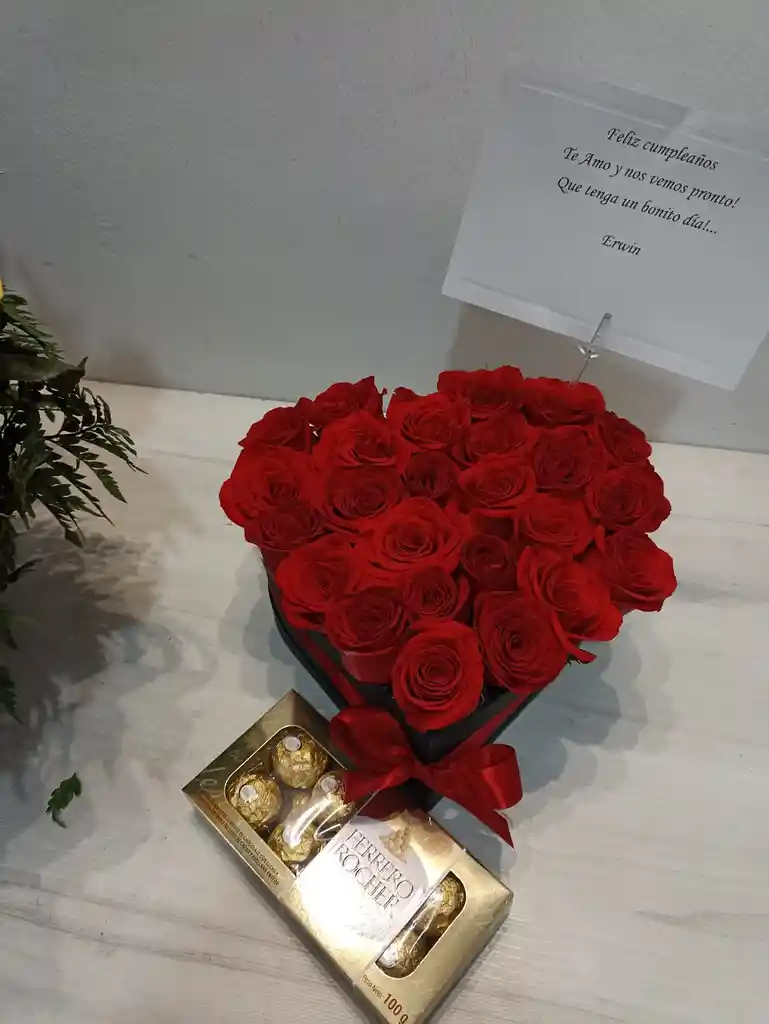 Caja De Rosas Chocolates Ferrero
