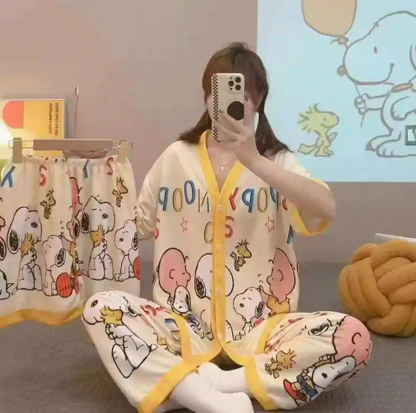 Pijama Tres Piezas Snoopy Talla Única (camisa Botón + Pantalón + Short)