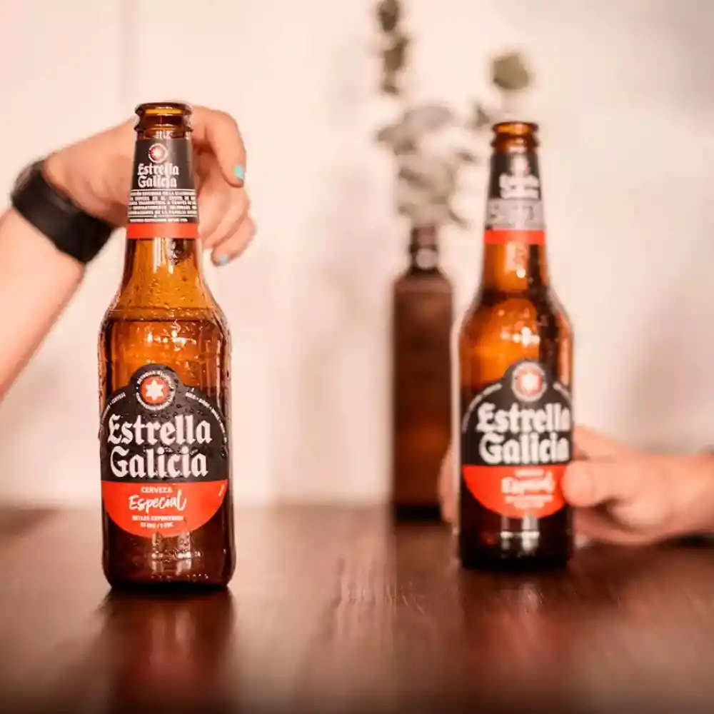 Estcuhe De Cerveza Española Estrella Galicia