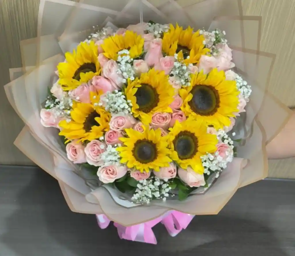 Buquet Con Girasoles