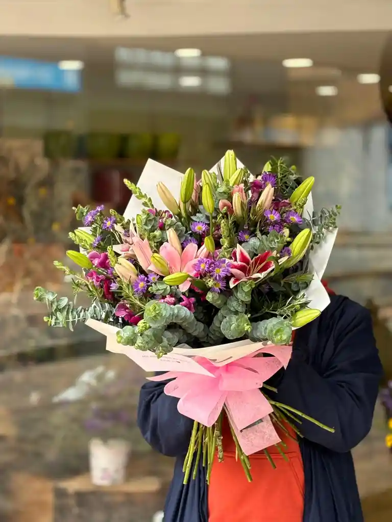 Bouquet Lirios Surtidos