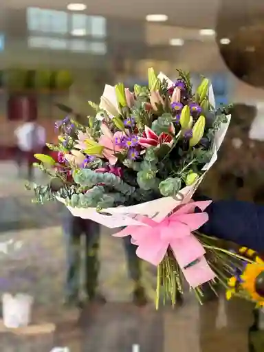 Bouquet Lirios Surtidos