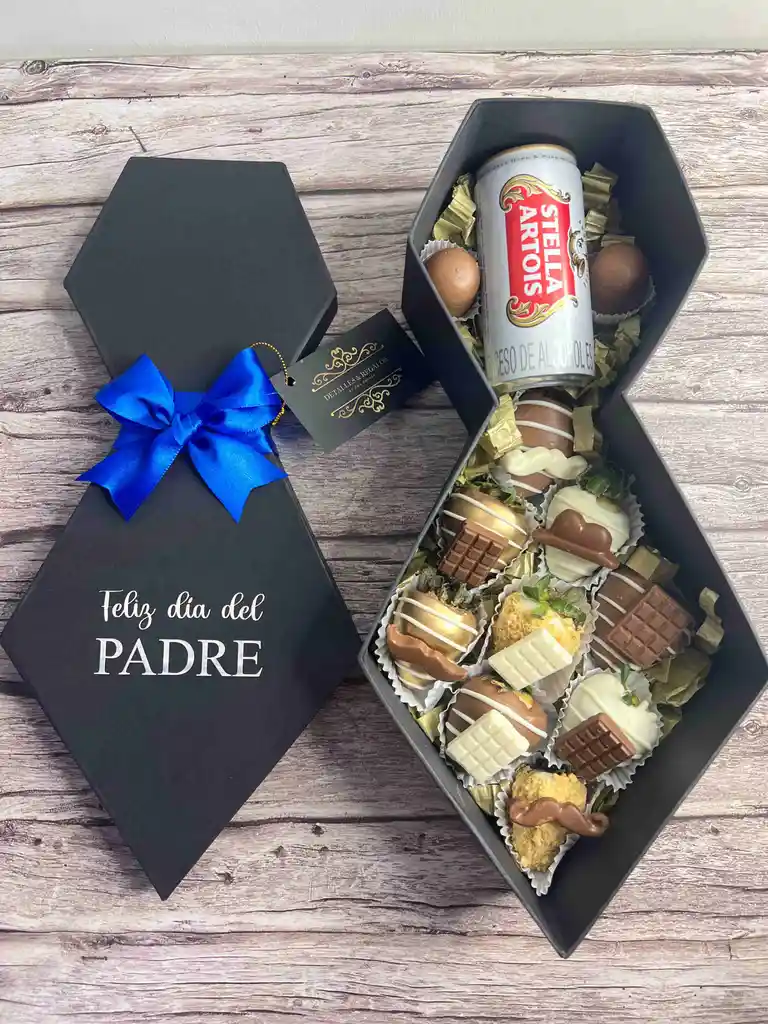 Caja De Lujo Corbata Con Cerveza En Lata Y Fresas Con Chocolate
