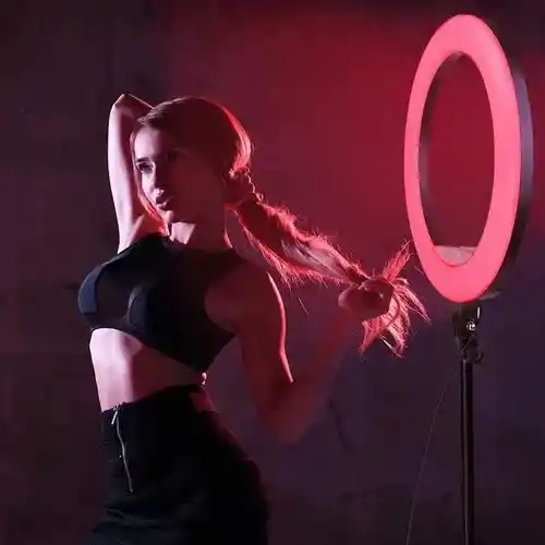 Aro De Luz 56cm Luces Rgb + Calidas, Incluye Tripode