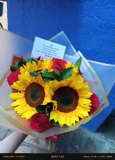 Buquet Gira- Amor