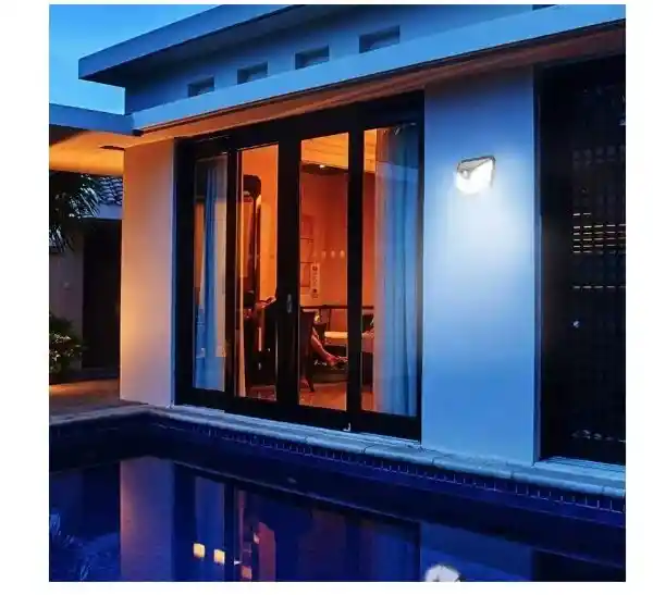 Lampara Solar Exterior 100 Luces Led Recargable Ip65