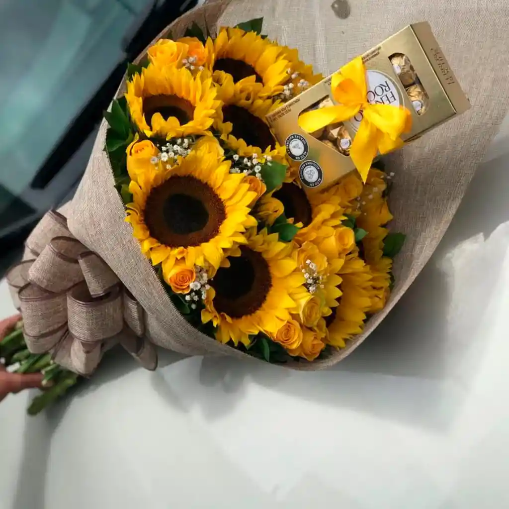 Bouquet Con Girasoles Y Chocolates