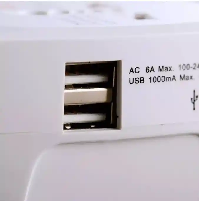Adaptador Convertidor Enchufe Europeo Universal Viaje 2 Usb