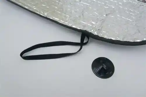 Accesorio Parasol Para Camioneta Protección Solar Color Plata