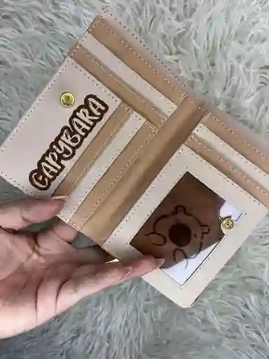 Billetera De Capibara