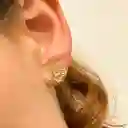 Aretes Flor Tejida Con Ópalo Verde – Plata S925 Con Baño En Oro De 18k