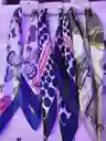 Pañoleta De Seda Para Mujer – Elegante, Suave Y Versátil - Mediana