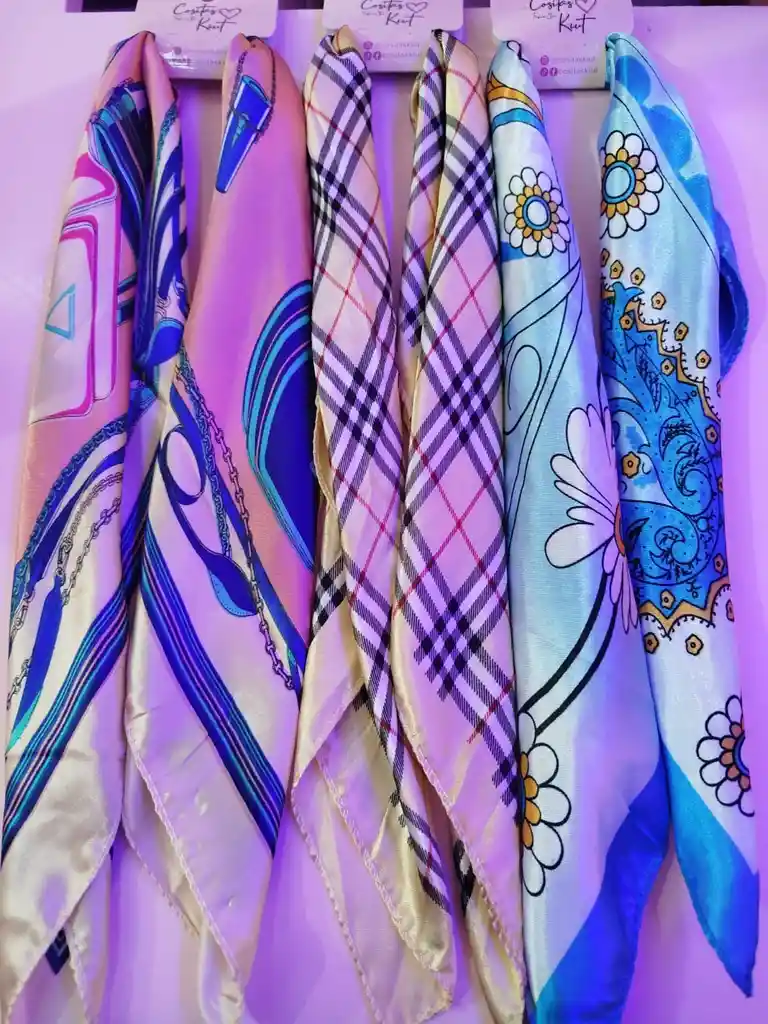 Pañoleta De Seda Para Mujer – Elegante, Suave Y Versátil - Mediana