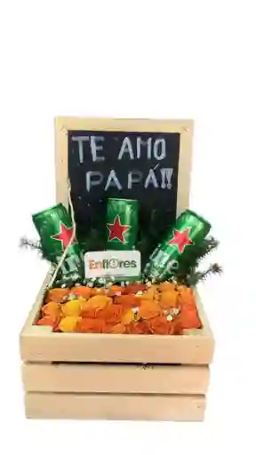 Día Del Padre Caja Con Rosas Mini Y 3 Cervezas