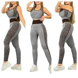 Conjunto Deportivo Leggins Levanta Cola + Esqueleto