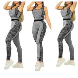 Conjunto Deportivo Leggins Levanta Cola + Esqueleto
