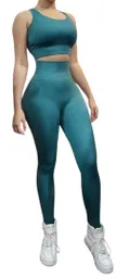 Conjunto Deportivo Leggins Levanta Cola + Esqueleto