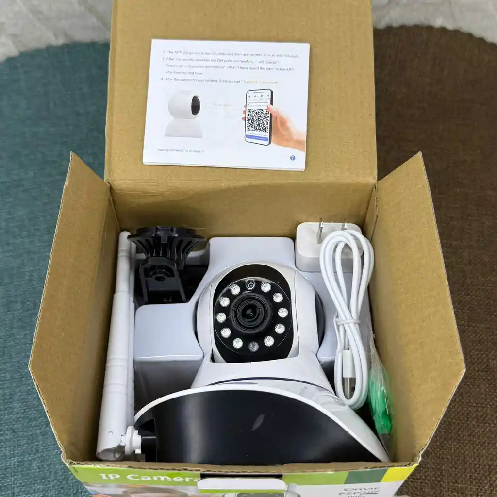 Camara De Seguridad Interior Wifi / Grabacion Micro Sd / Sonido En Vivo / Conexion A Corriente