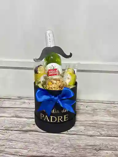 Cilindro Mini Tipo Ancheta Con Ceveza Stella, Chocolates Ferreros Rocher Y Frutos Secos