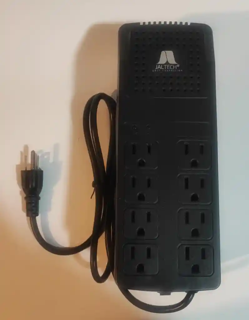 Estabilizador 8 Tomas 1200 Icontel