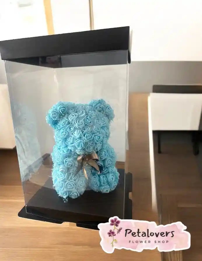 🤍 Oso De Rosas Eternas – Edición Azul Elegante 🐻🌹