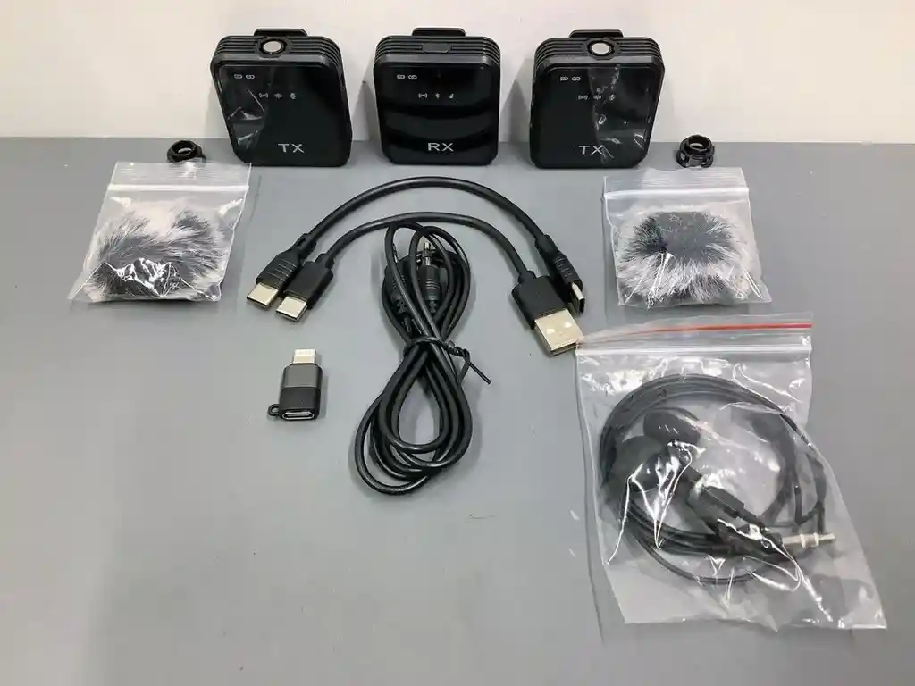 Micrófono 2 De Solapa Inalámbrico Para Videos Y Transmisiones