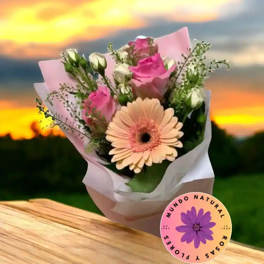 Flores Bouquet Rosas Y Una Gerbera