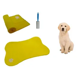 Tapete Con Forma De Hueso + Cobija Grande + Quitamotas Amarillo