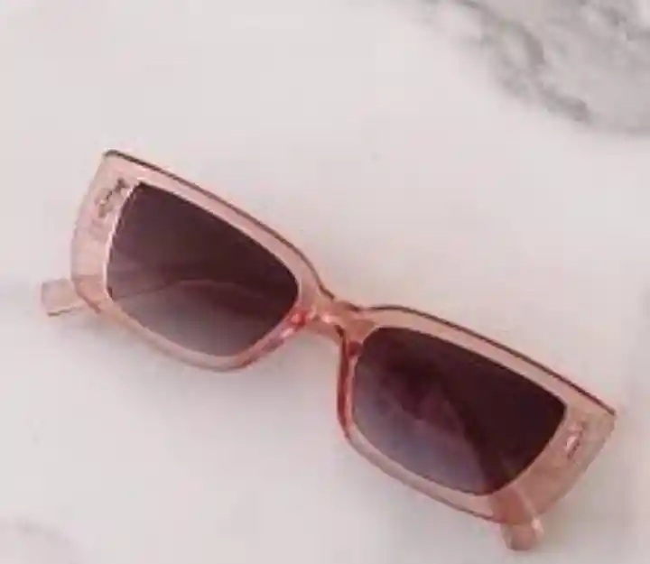 Lentes De Sol Con Estuche Rigido De Lona 008