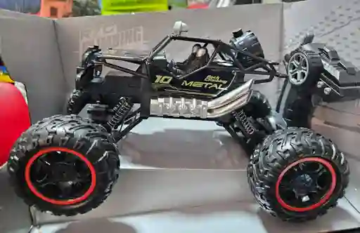 Carro Todo Terreno 4x4 Juguete Niña Niños Con Humo Negro Carro A Control Remoto