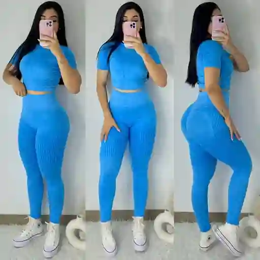 Conjunto Deportivo Leggins Levanta Cola + Esqueleto