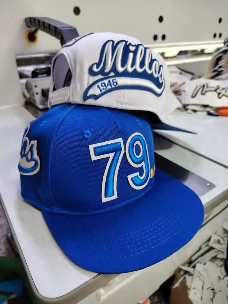 Gorra 79 Años Millos Azul Adulto