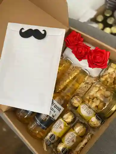 Anchetas-regalos-sorpresas-cerveza-frutos Secos-rosas Artificiales-dia Del Padre-dia De La Madre-amor Y Amistad
