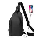 Bolso De Pecho Impermeable Liso Con Carga Usb