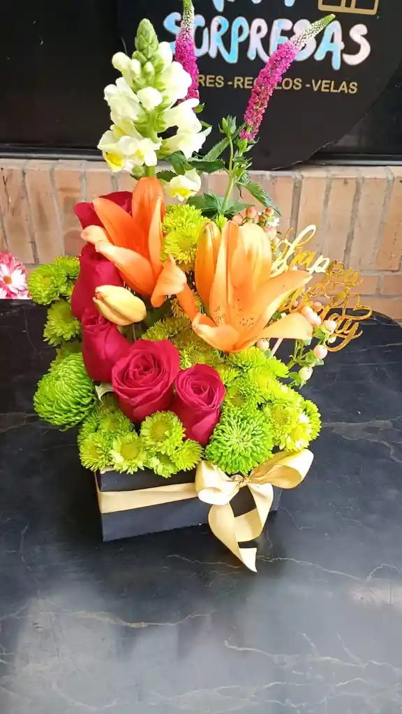 Caja Rosas Y Lirios