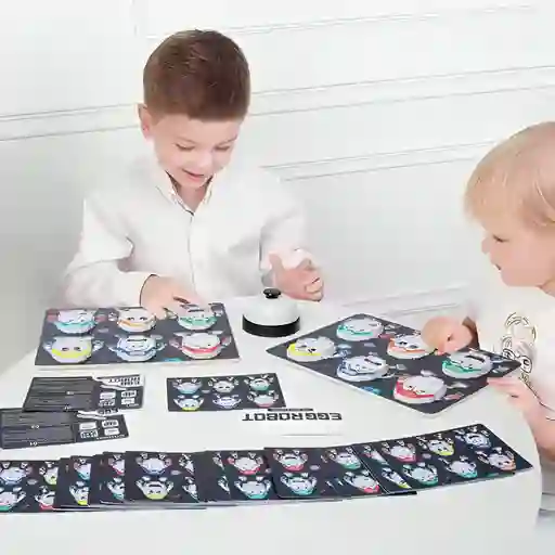 Juego De Ensamblaje - Egg Robot
