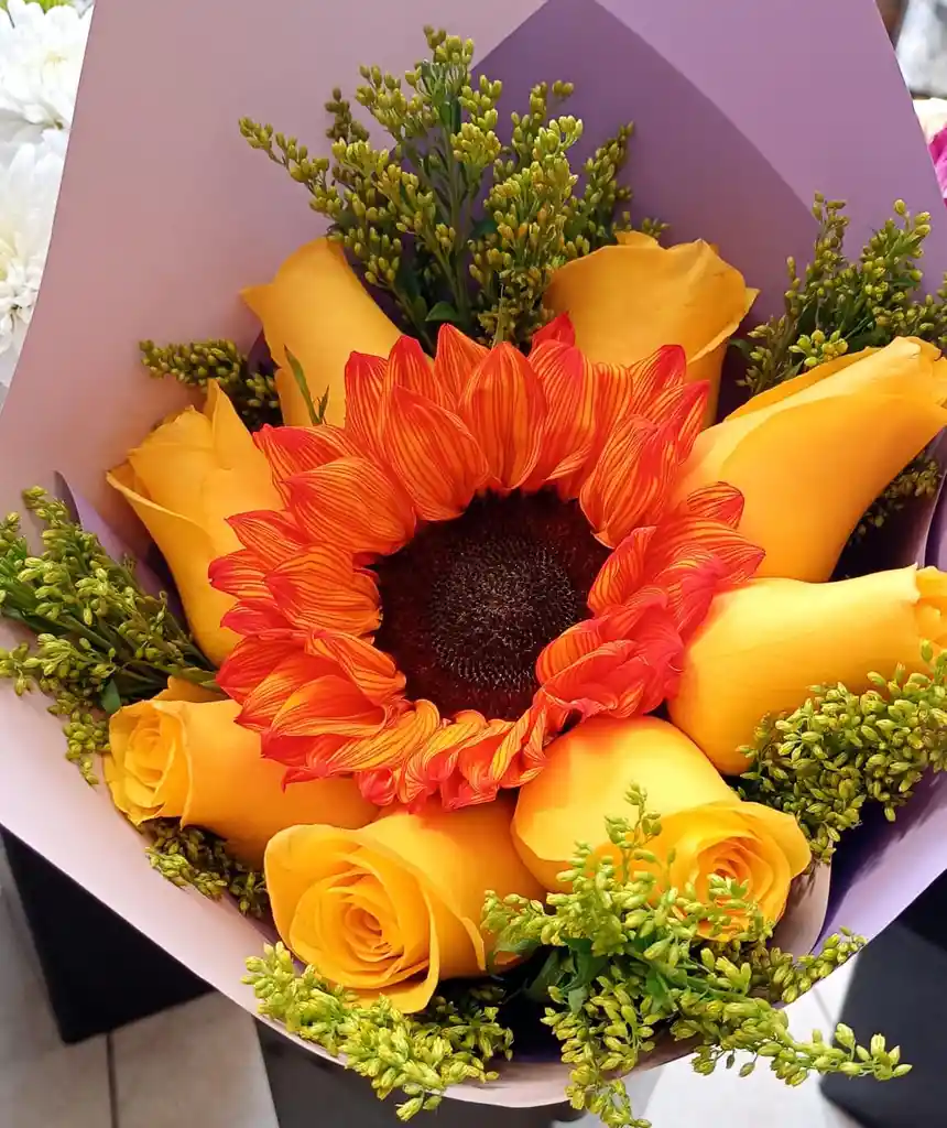 Ramo Girasol Y Rosas Amarillas