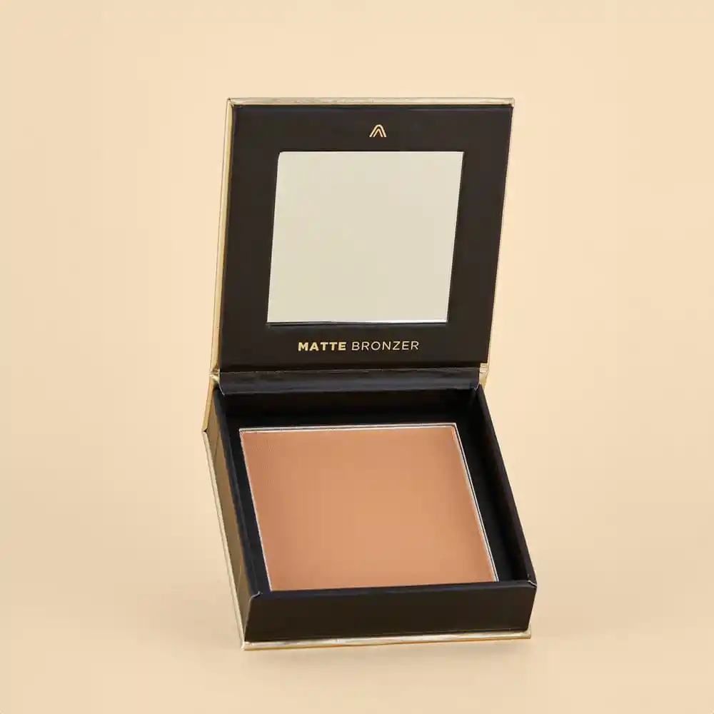 Matte Bronzer 1st Scene Atenea