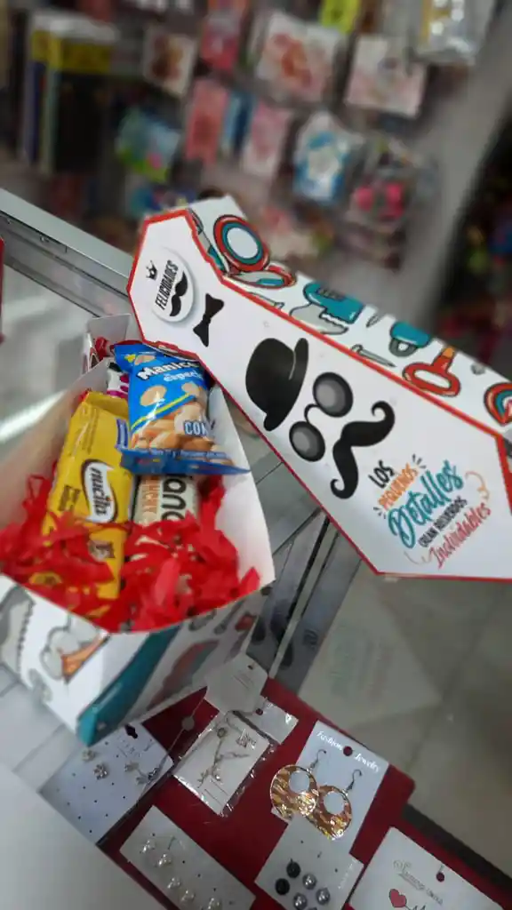 Detalle Regalo Ancheta Para Hombre Feliz Cumpleaños Feliz Día