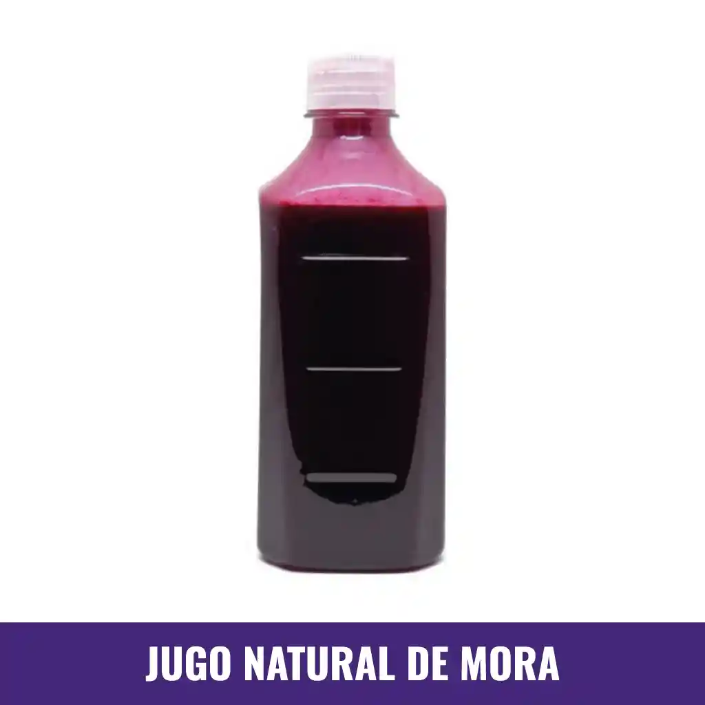 Jugo Natural De Mora En Agua