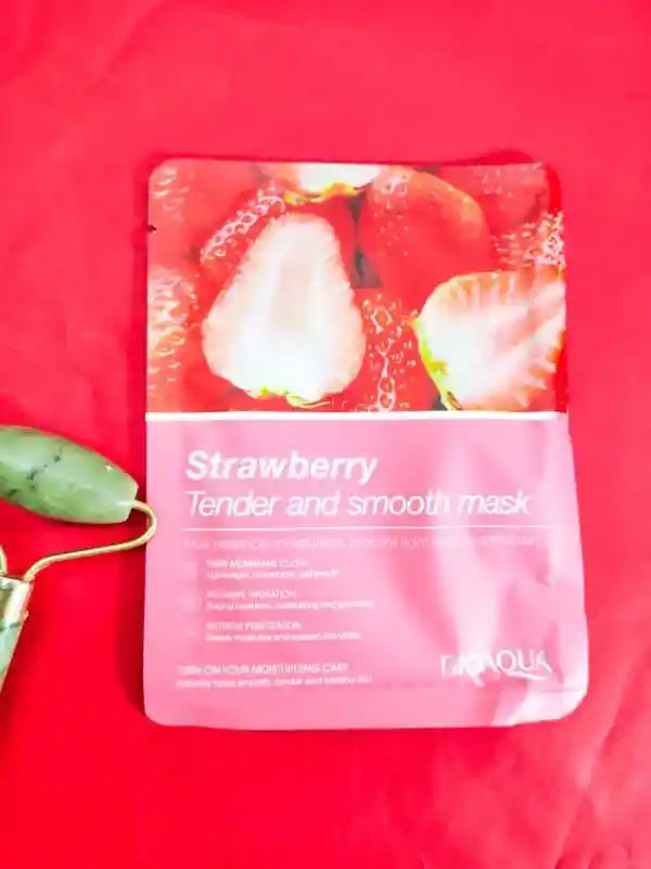 Velo Facial Fresas Bioaqua