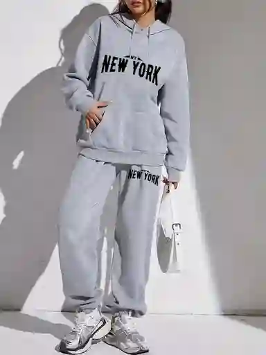 Sudadera Con Capucha Y Pantalones ,talla Unica