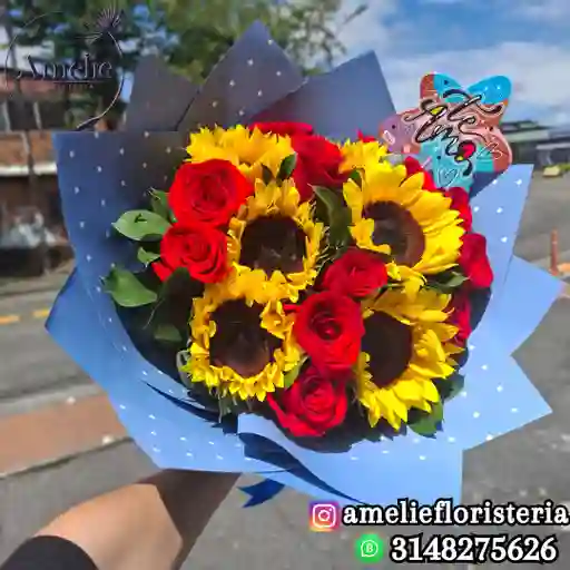 Bouquet De 12 Rosas Y 6 Girasoles Papel Coreano