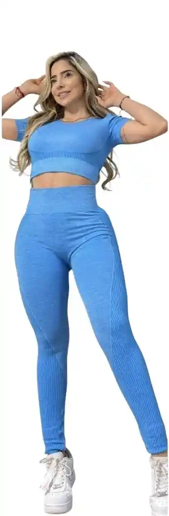 Conjunto Deportivo Leggins Levanta Cola + Esqueleto